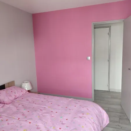 Grand Et Superbe Appartement Proche Paris Creil Exterior photo