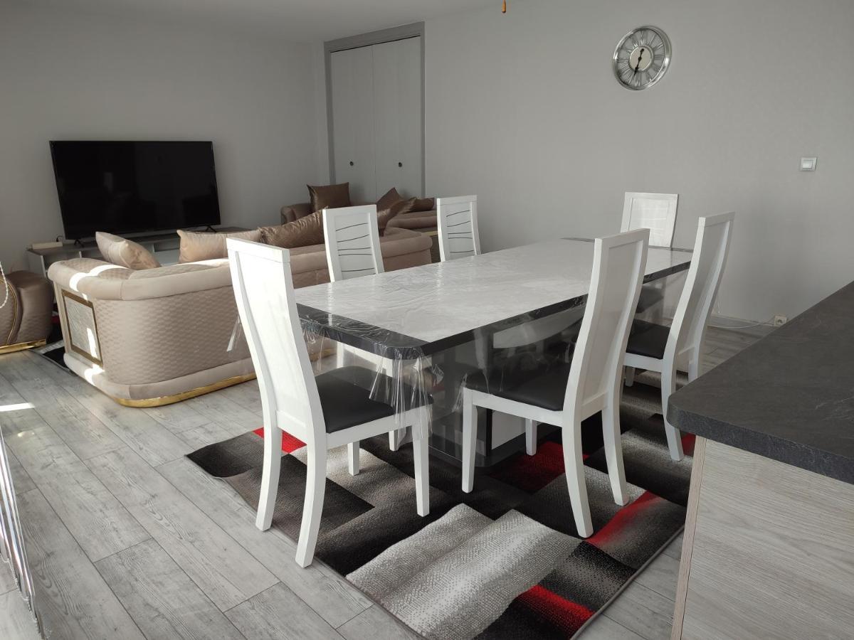 Appartamento Grand Et Superbe Proche Paris Creil