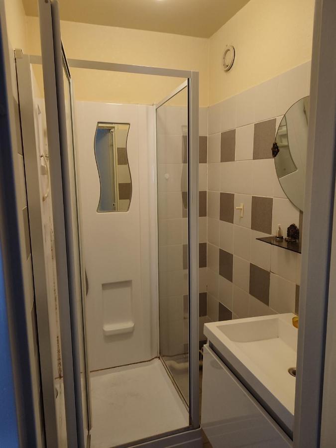 Appartement Grand Et Superbe Proche Paris